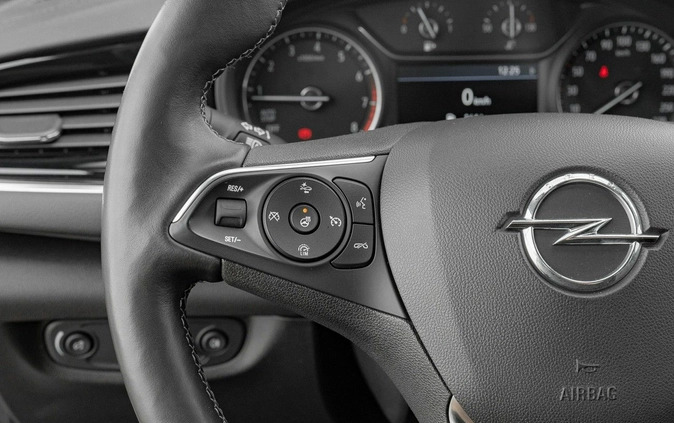 Opel Insignia cena 84850 przebieg: 76861, rok produkcji 2018 z Suchowola małe 742